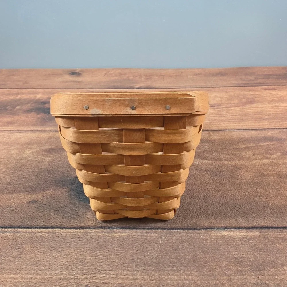 Vintage Longaberger 1991 Slant Sloped Vegetable Basket Signed 10.5x7x6.25 Liner